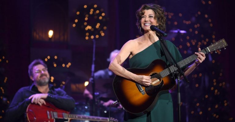 Amy Grant Speaks on the Christmas, Her Career, Kirk Franklin
