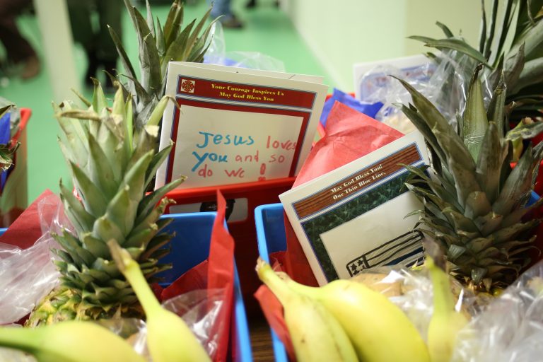 Michigan Church Uses Fruit Basket Ministry as a ‘Bridge to the Community’