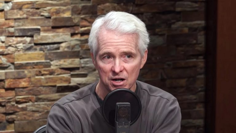 Megachurch Pastor John Ortberg Allowed Volunteer Who Admitted to Being a Pedophile to Work With Children