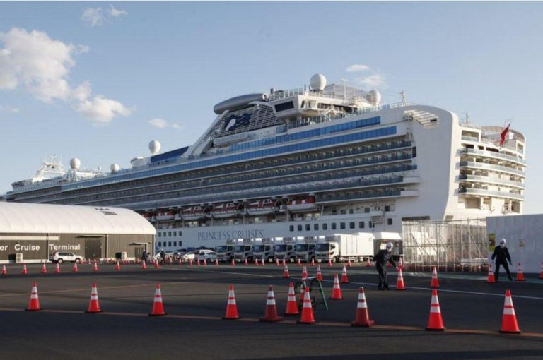 US Tells Remaining Cruise Passengers: Stay Out for 2 Weeks