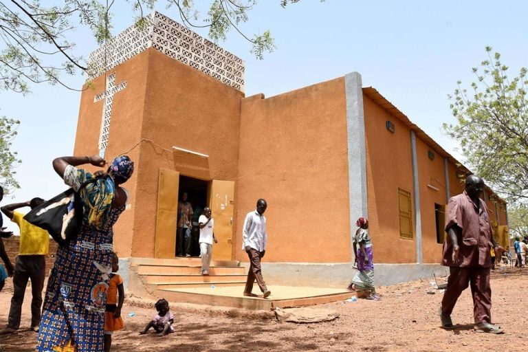 Voice of the Martyrs to Send Teams to Burkina Faso to Rebuild Churches as Terrorists Continue Violent Attacks on Christians