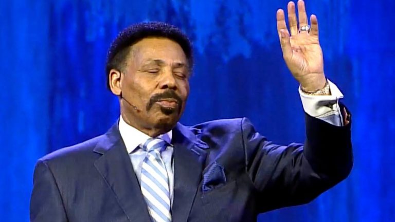 WATCH: Tony Evans Speaks on Having Strength in Your Struggles