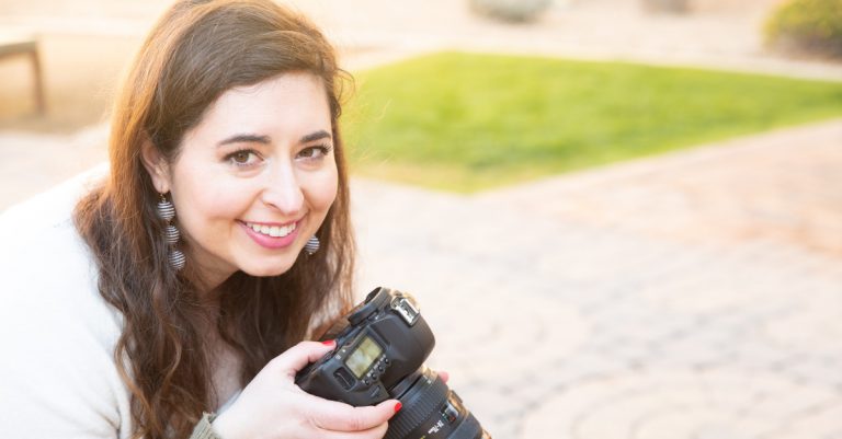 DOJ Says Christian Photographer Shouldn’t Be Forced to Work Same-Sex Wedding