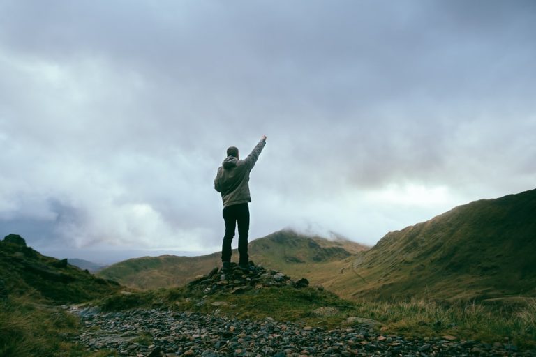 11 Powerful Ways Every Single Believer Can Glorify God