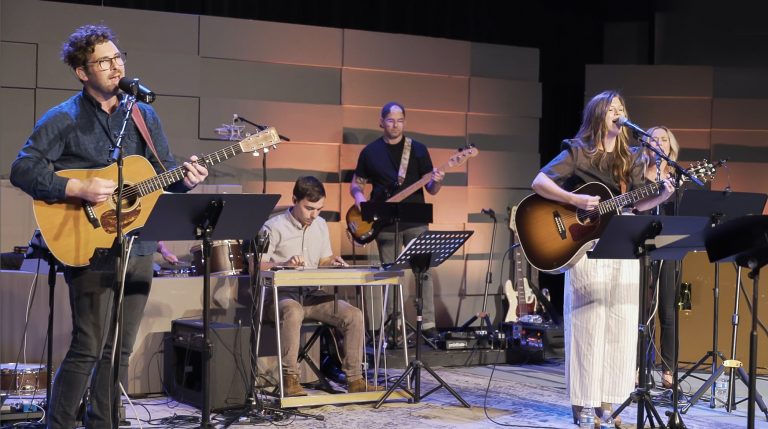 Nashville Worship Team’s Album Features Verbatim Scripture