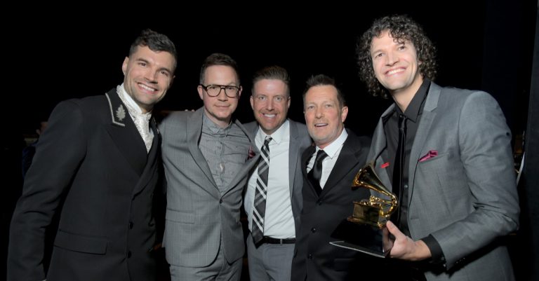 For King and Country to Live-Stream Concert Supporting Convoy of Hope’s 10 Million Meals Initiative