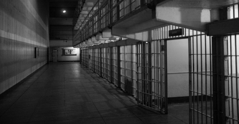 Prison Ministry Initiative Is Shut Down for Showing Preferential Treatment to Christians