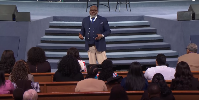Bishop T.D. Jakes Preaches ‘He Bled Out’ With Just a Handful of People in the Audience of His Massive Church and Glory Be to God He Preached Just the Same as He Always Does