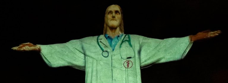 Christ the Redeemer statue illuminated to look like a doctor: Paying forward the sacrifice of those who risk their lives for us