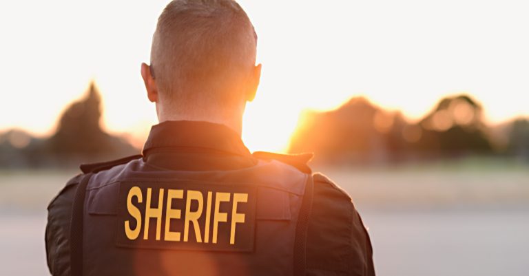 ‘Uphold the Constitution’: Michigan Sheriff Won’t Enforce Governor’s Lockdown Orders