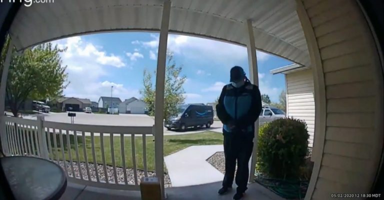 Amazon Delivery Driver Prays for High-Risk Baby
