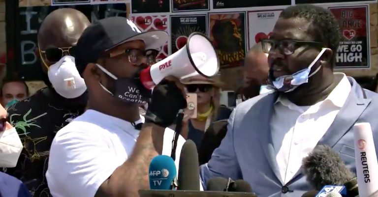 ‘My Family Is God-Fearing’: George Floyd’s Brother Calls for an End of Violent Riots, Looting