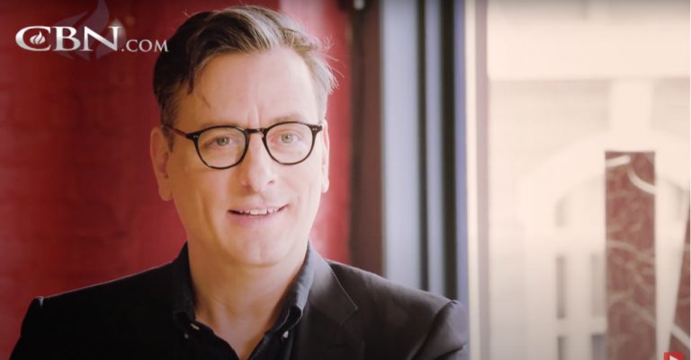 Hollywood Set Designer Left Homosexuality for Christ: ‘He’ll Never Leave or Forsake Me’