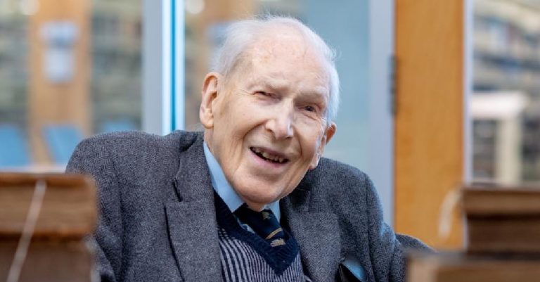 Influential Theologian J.I. Packer, Author of Knowing God, Dies at 93 –