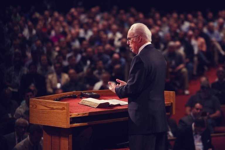 John MacArthur says Grace Community Church ‘has duty to remain open’