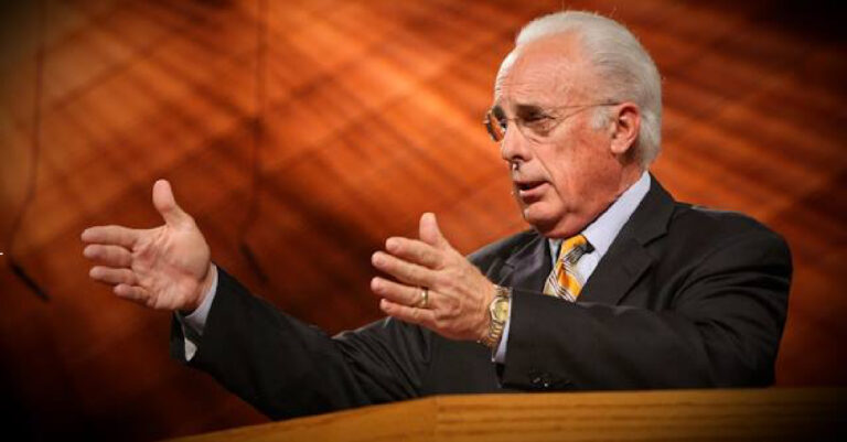 California Judge Bans John MacArthur, Church from Worshiping Indoors