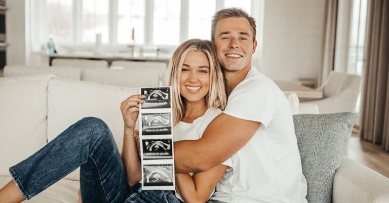 Duck Dynasty Star Sadie Robertson Huff Announces Pregnancy